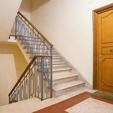 Cozy Nest With Terrace In Trastevere Rom Exterior foto