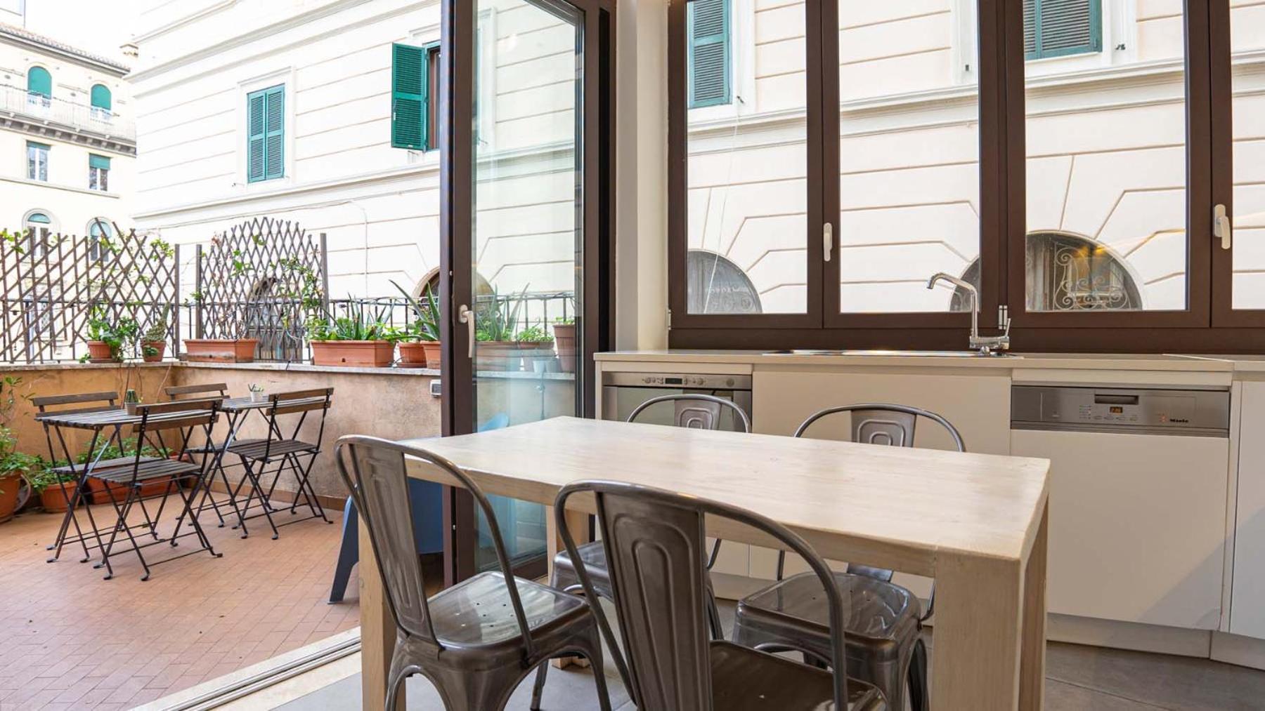 Cozy Nest With Terrace In Trastevere Rom Exterior foto